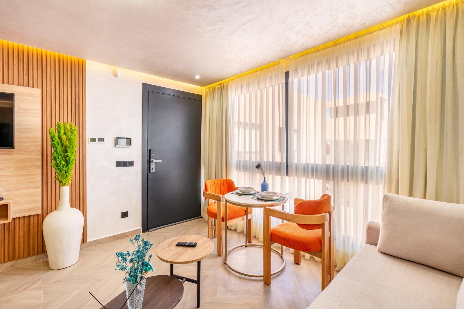 2cd05ac2-7180-44da-99ba-dd8aa054907d